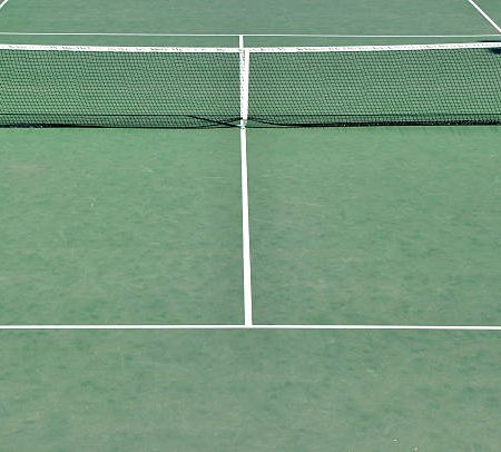 Pourquoi un projet mal ficelé de construction court de tennis à Paris peut finir au tribunal administratif ?