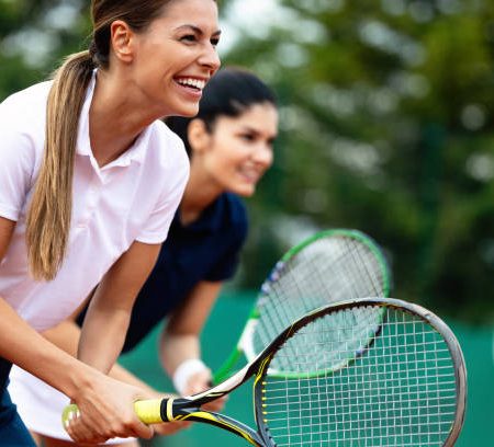Quelles innovations récentes intégrer à une rénovation de court de tennis à Lyon ?