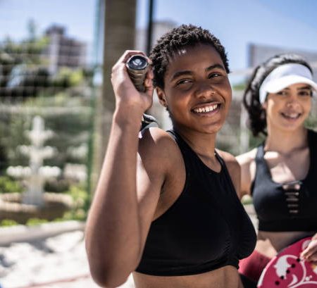 Une garantie décennale est-elle obligatoire pour une construction court de tennis ?