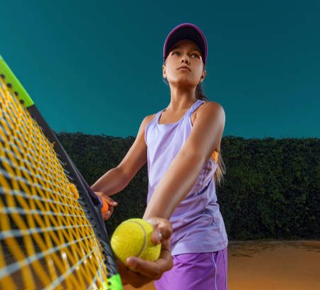 Quels sont les délais de séchage après une rénovation de court de tennis à Lyon ?