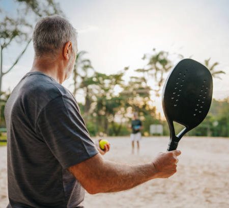Les assurances couvrent-elles une rénovation de court de tennis à Lyon ?