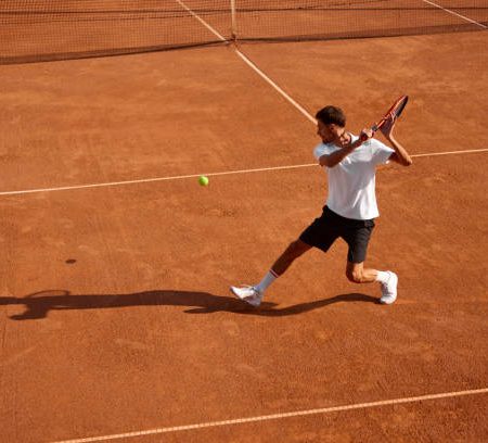 Dans quels cas choisir Construction terrain de tennis pour un club sportif amateur ?